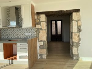 entrada + kitchen